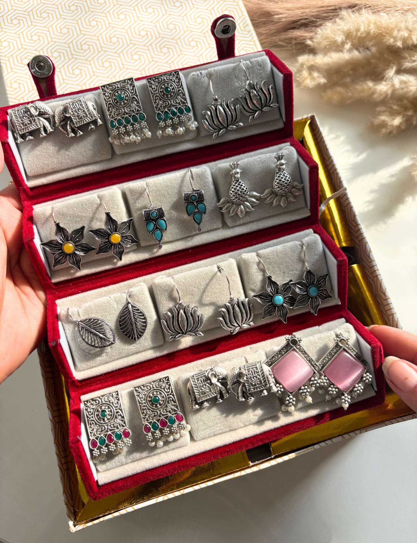 Luxury Rose Candle Hamper with Dry Fruits & Velvet Jewellery Box – Premium Gift Box