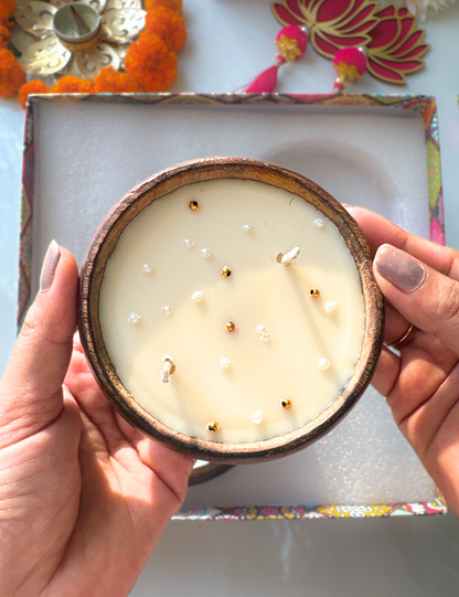 Luxury Wooden Candle Set – Handcrafted Soy Candles for Festive Diwali Gift Hamper