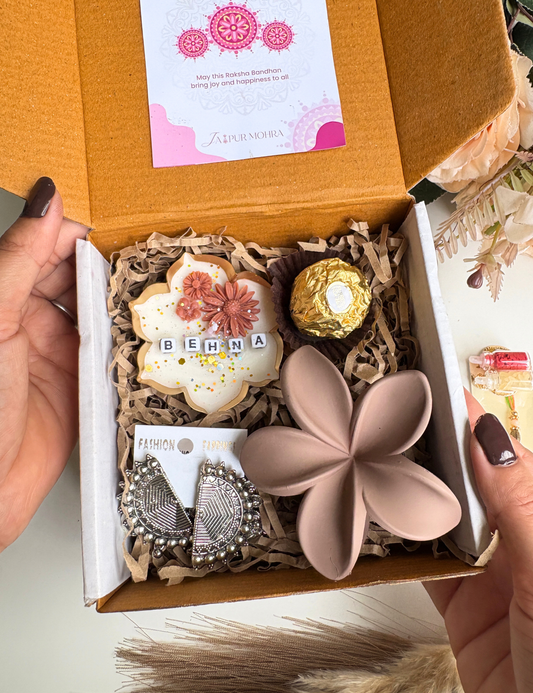 Premium Mini Raksha Bandhan Gift Hamper for Sister