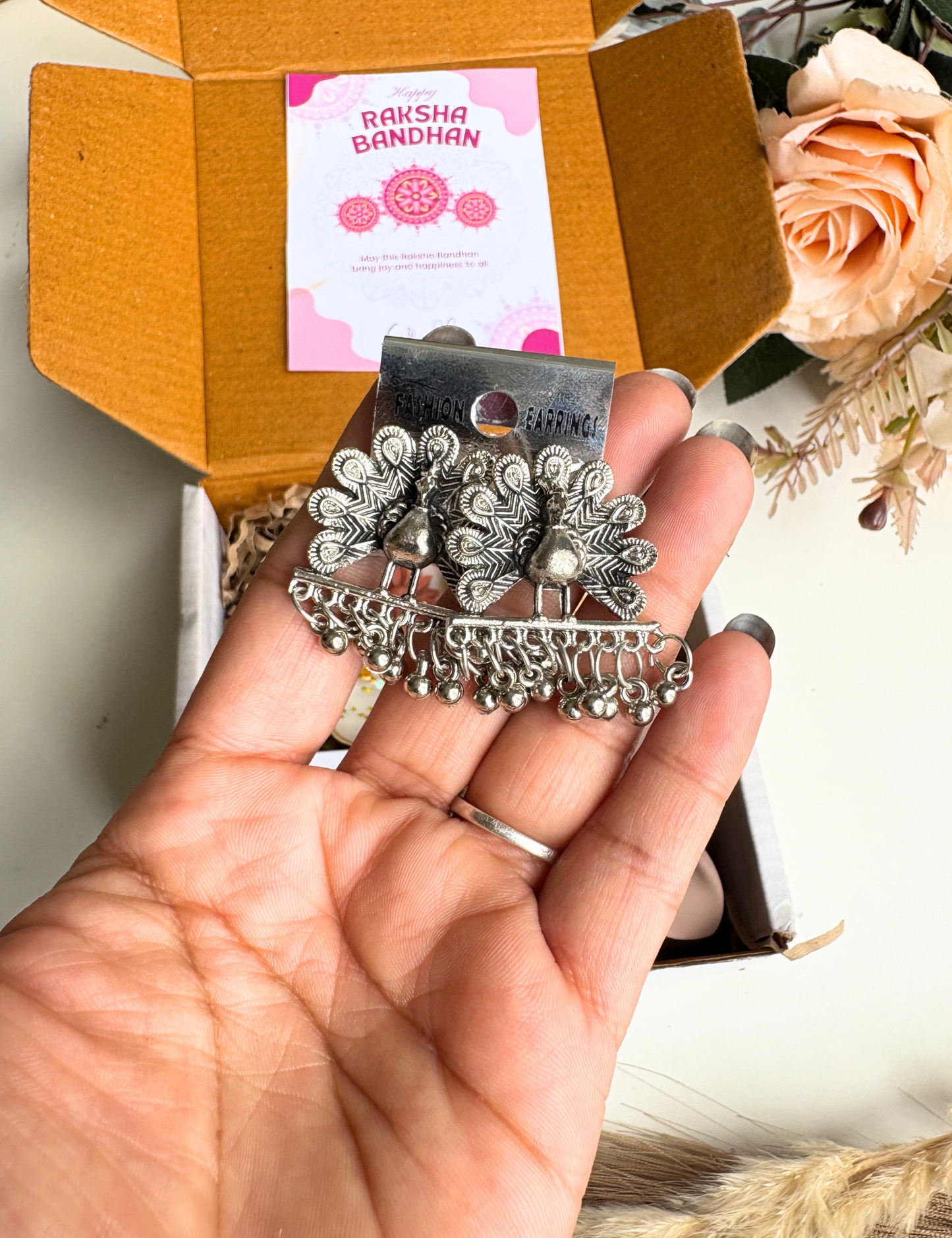 Premium Mini Raksha Bandhan Gift Hamper for Sister