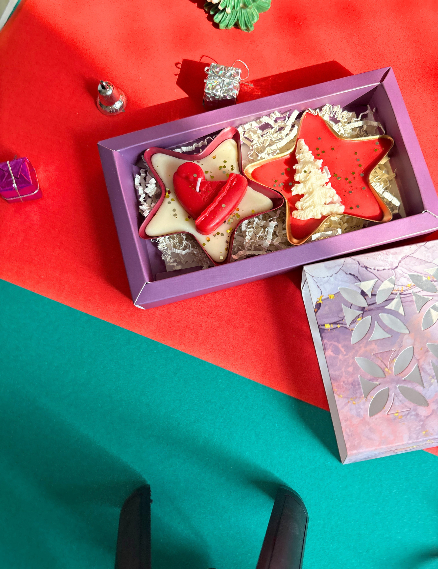 Festive Holiday Star-Shaped Candle Box for Christmas Gifting