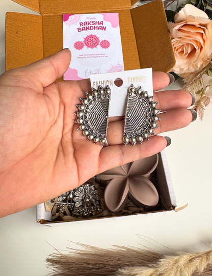 Premium Mini Raksha Bandhan Gift Hamper for Sister