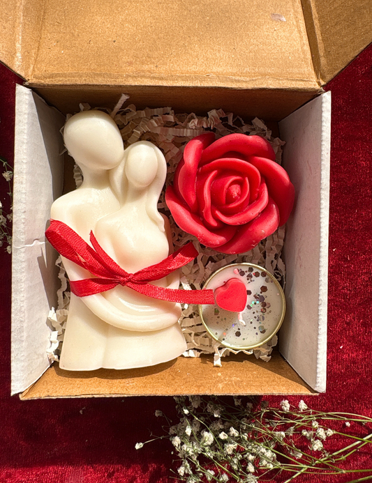 Valentine Couple Candle Gift Box