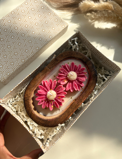 Floral Wooden Tray Aroma Candle – Handcrafted Luxury Decorative Candle