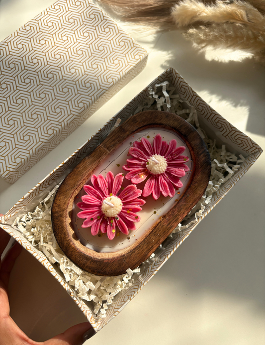 Floral Wooden Tray Aroma Candle – Handcrafted Luxury Decorative Candle